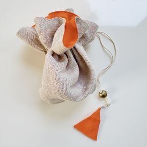 Cuyana linen drawstring pouch